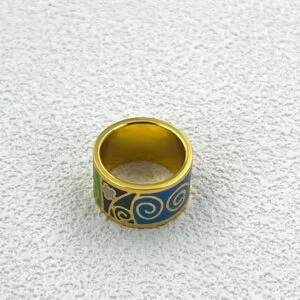 Alternative view of Hijab Swirl Harmony Ring