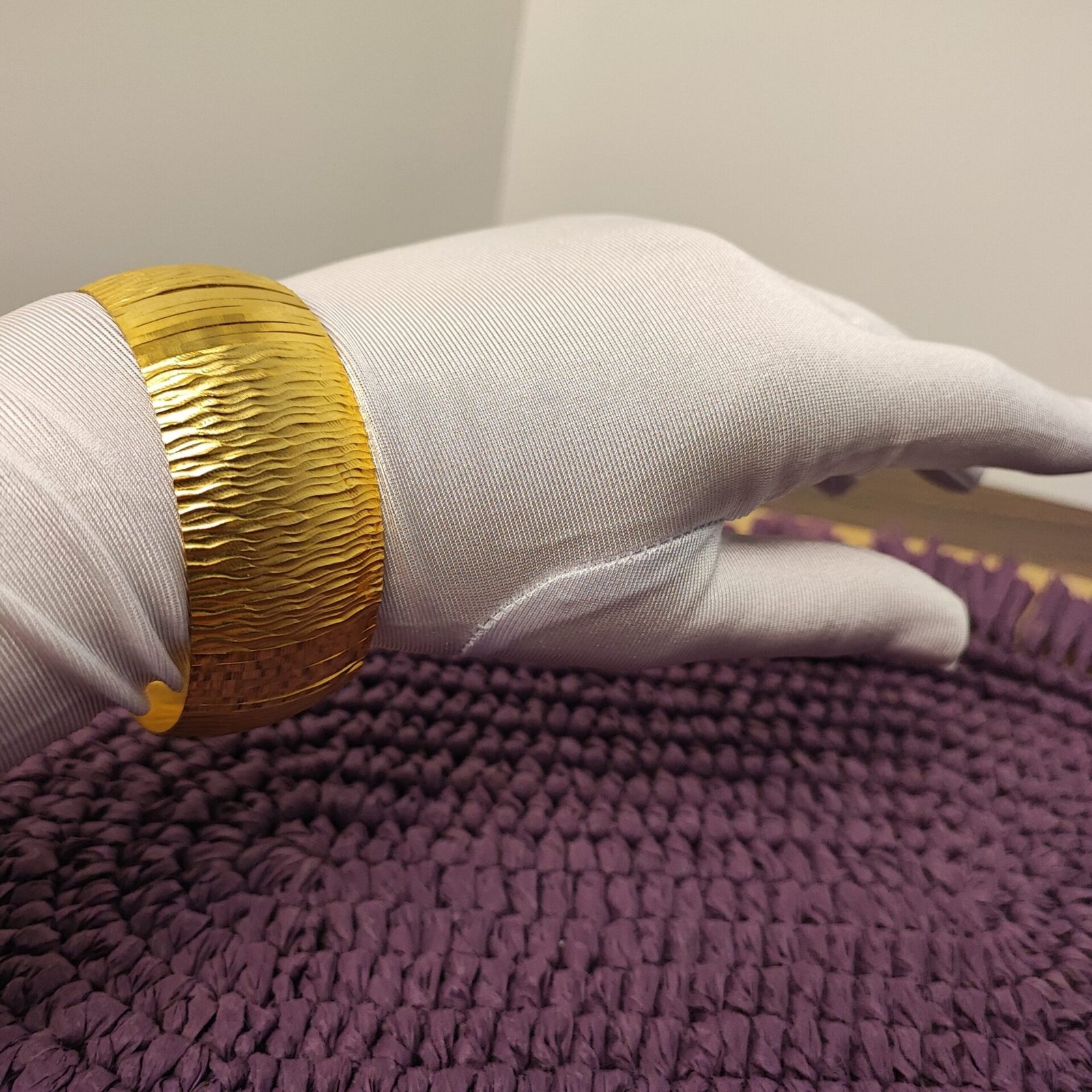 Noura Textured Bangle