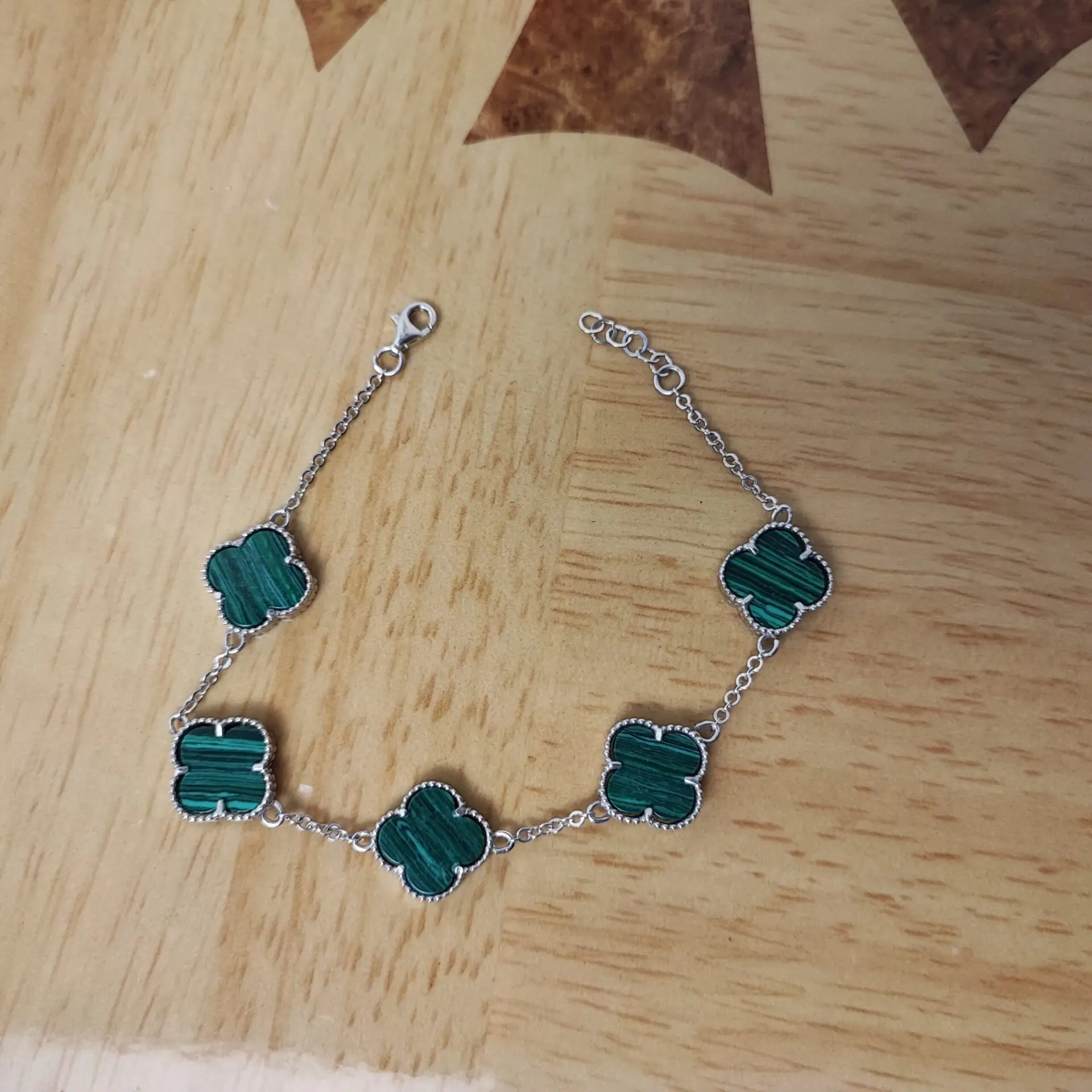 Emerald Clover Link Bracelet