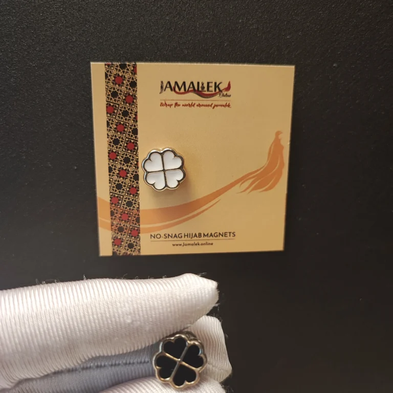 No-Snag Hijab Magnets - Barakah Clover