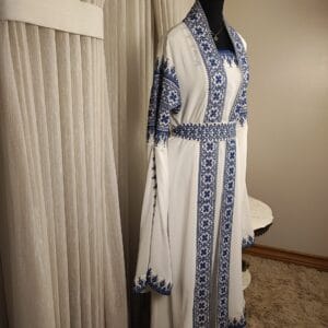 Alternative view of Abaya - Royal Andalus